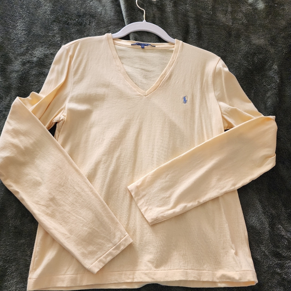 Ralph Lauren Women’s Long Sleeve V-Neck Tee in Yelow Size Medium